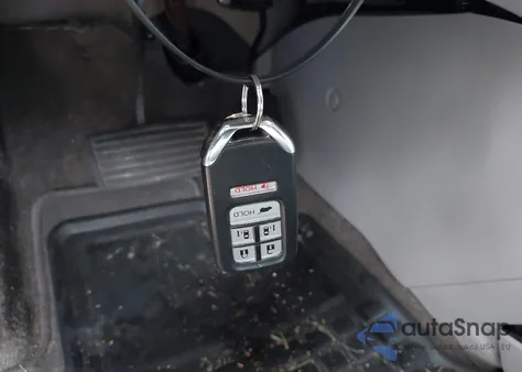 2014 Honda Odyssey Touring/Touring Elite z USA, uszkodzony, nr VIN 5FNRL5H97EB054158